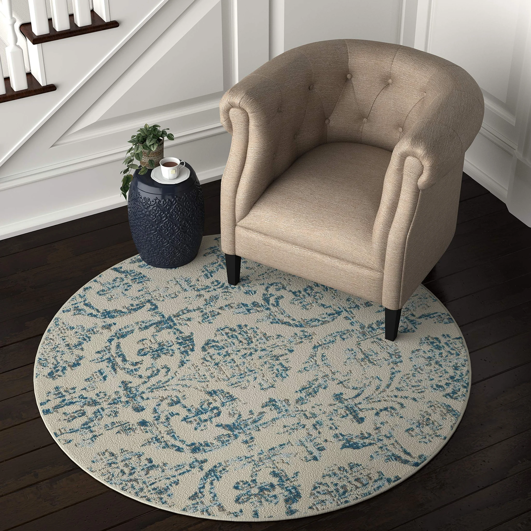 Round Vintage Damask Area Rug – Blue on Ivory